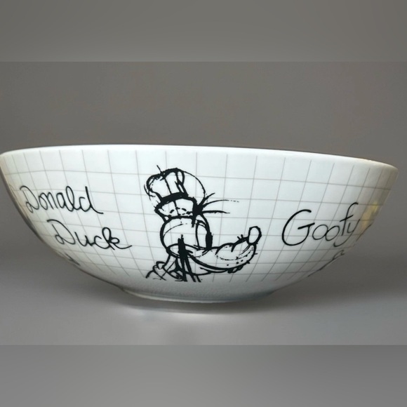 Disney Sketchbook Mickey & Friends 9.5" Salad Serving Bowl Donald Goofy - Picture 2 of 9